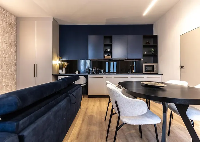 Kobi Luxury 2 *
