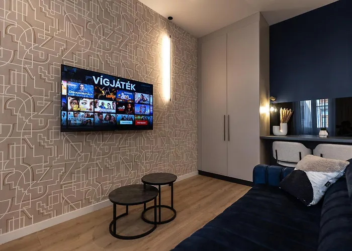 Kobi Luxury 2 Budapest
